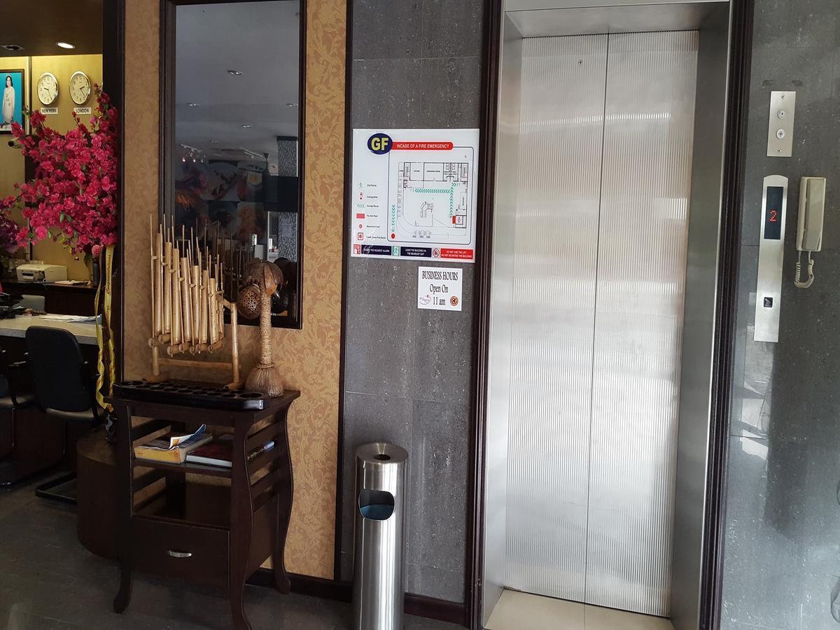 Sayang Hotel Kulai Zewnętrze zdjęcie
